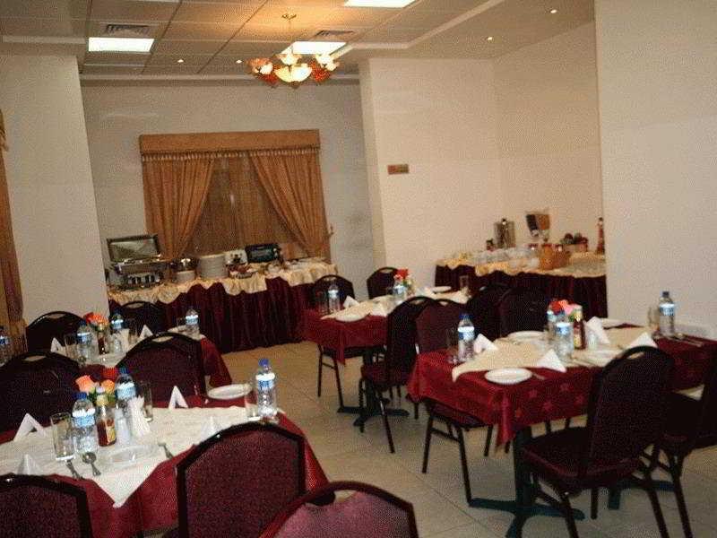 Rose Garden Apartments, Mankhool 3* Dubai
